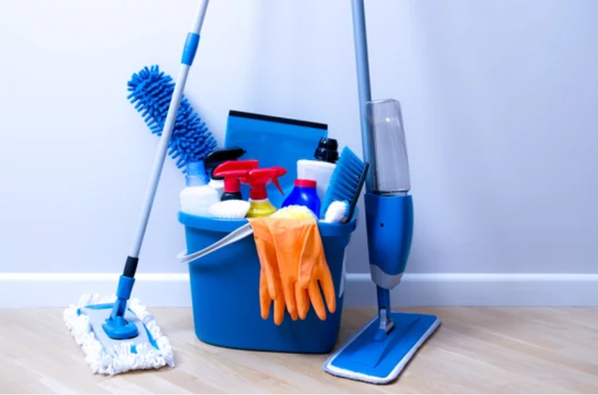 What are the Essential Cleaning Equipment You Need for Your Retail Store?